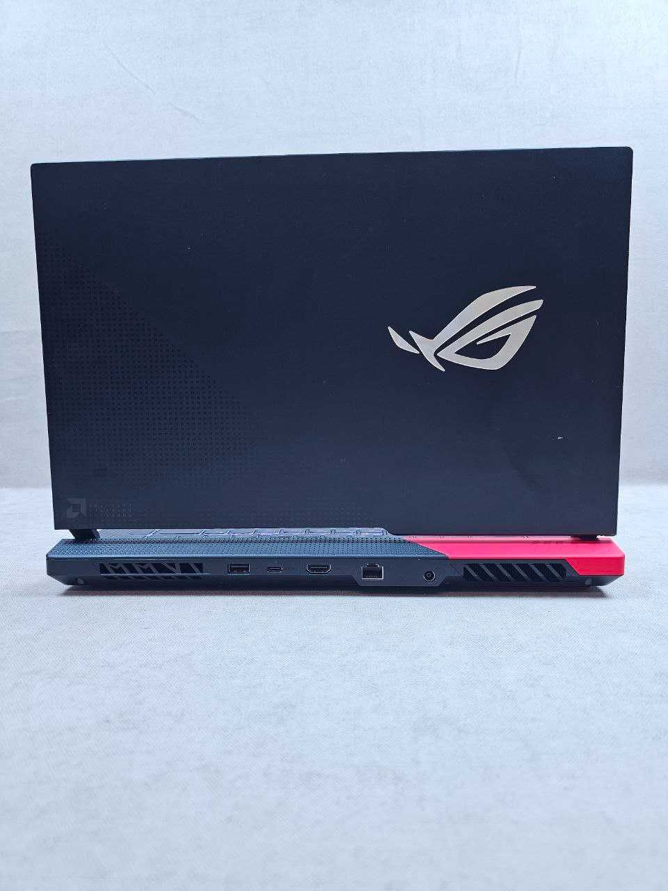 Ігровий ноутбук ASUS ROG STRIX G15/QHD/165Hz/R9-5980HX/RX 6800M/16GB