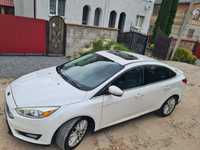 Ford focus titanium 2015p