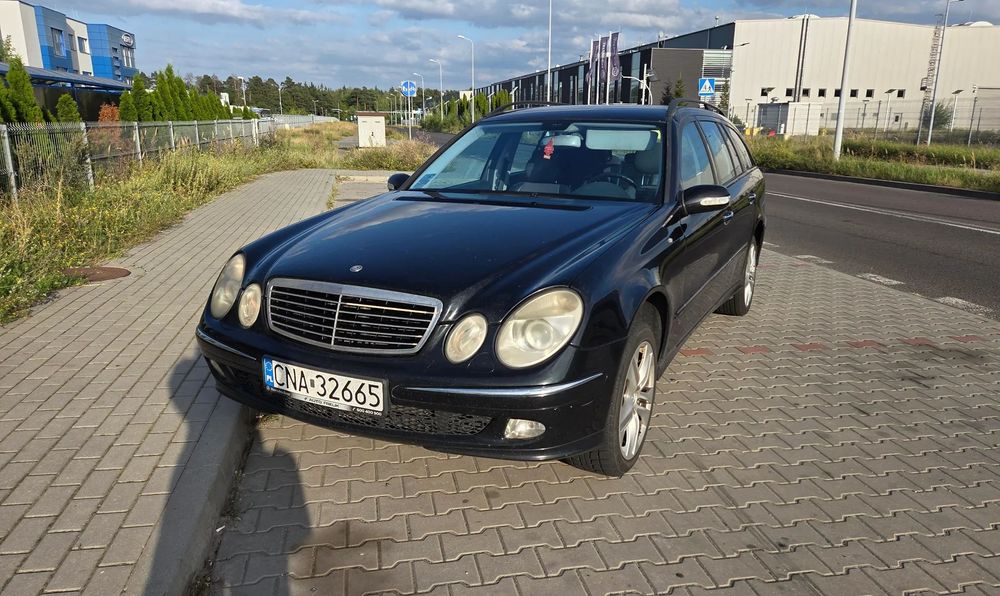 Mercedes-Benz Klasa E Mercedes-Benz klasa E W211 E200