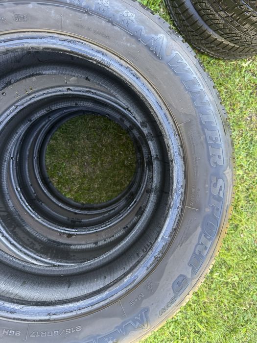 Шини резина зимові 215/65 R17 Continental