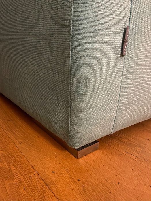 Sofá em bom estado de 2 lugares