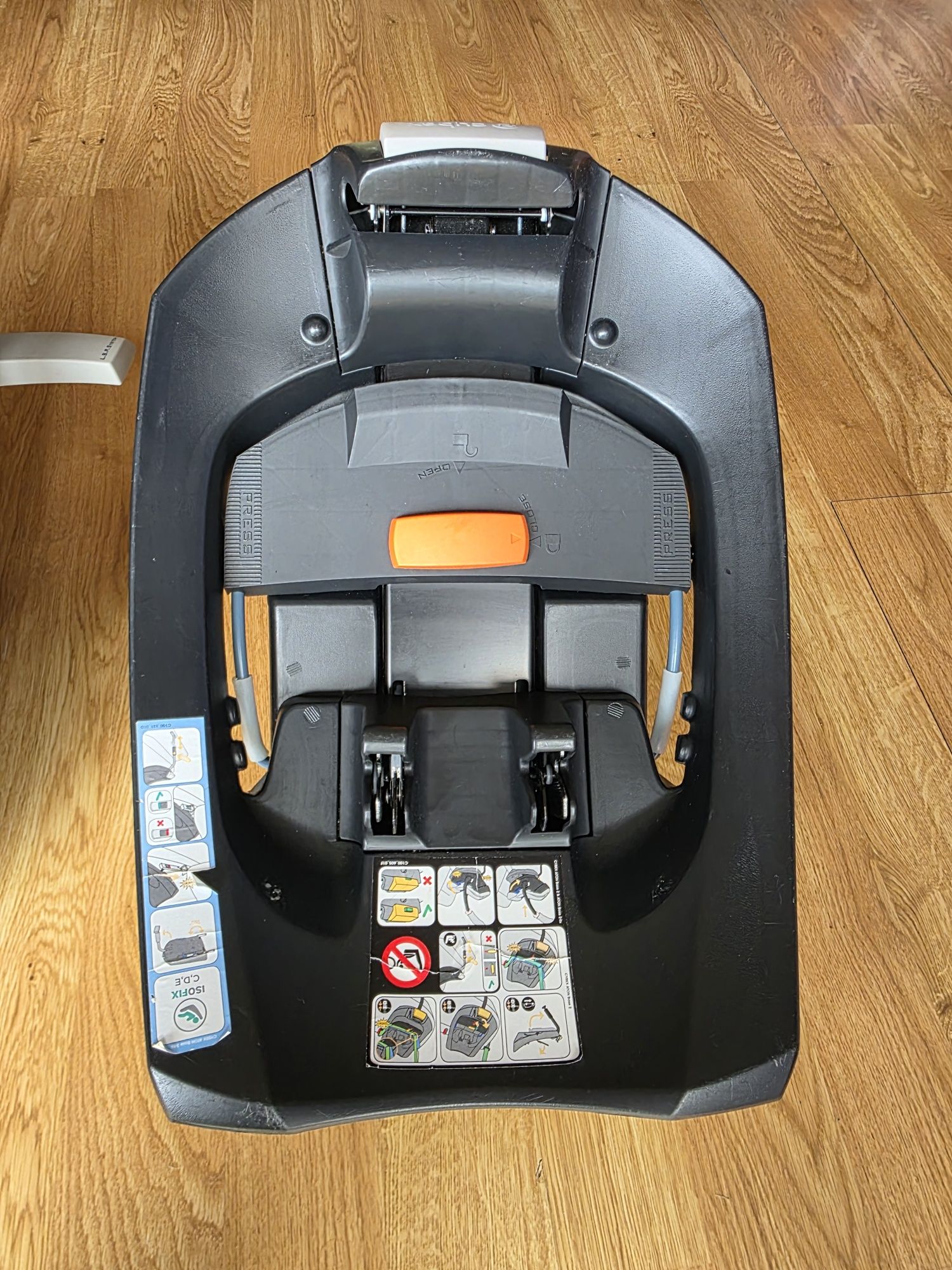 Cybex Aton 5 + baza