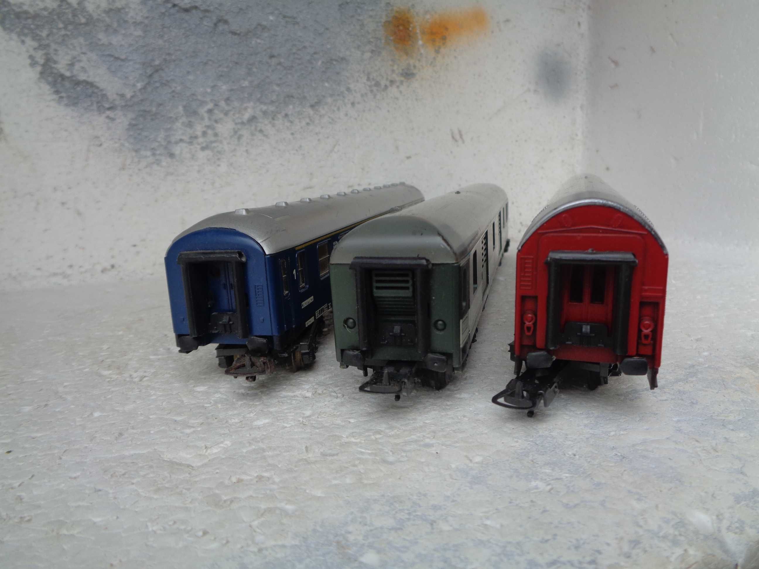 1:87 LIMA Lote de 3 carruagens de passageiros da DB