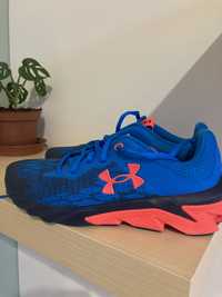 Buty sportowe do biegania Under Armour 38