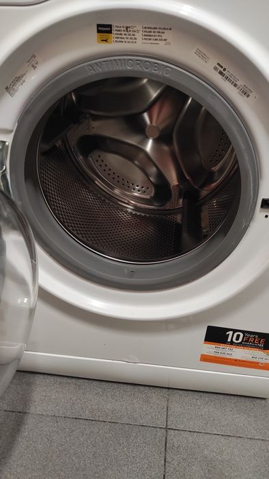 (Novidade baixa de preço) Máquina de Lavar Roupa Hotpoint 8kg