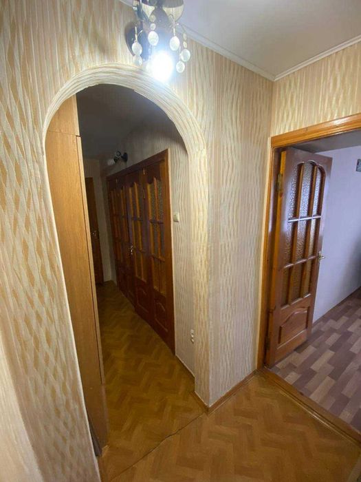 Простора 2-кімнатна квартира з видом на річку 40975