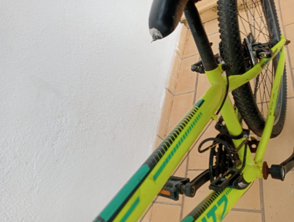 Vendo as duas bicicletas juntas, por 100.00 €.
