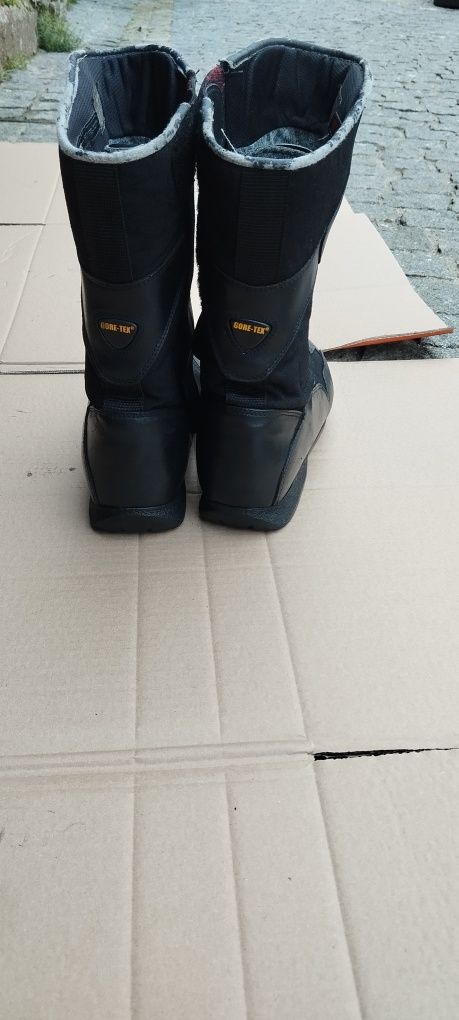 Botas alpinestars ,dainese T:45 e colete lombar