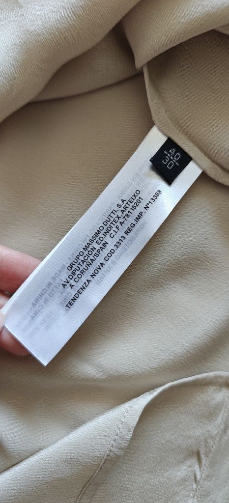 Sukienka jedwabna Massimo Dutti jedwab 100% kremowa mini koronkowa L