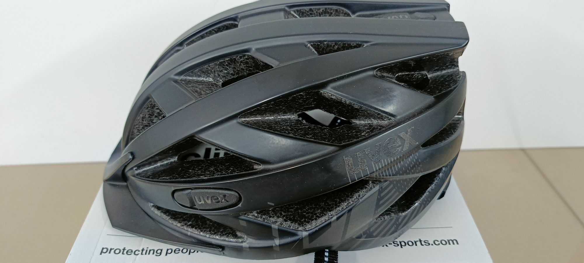 Kask Uvex City i-vo czarny Mat