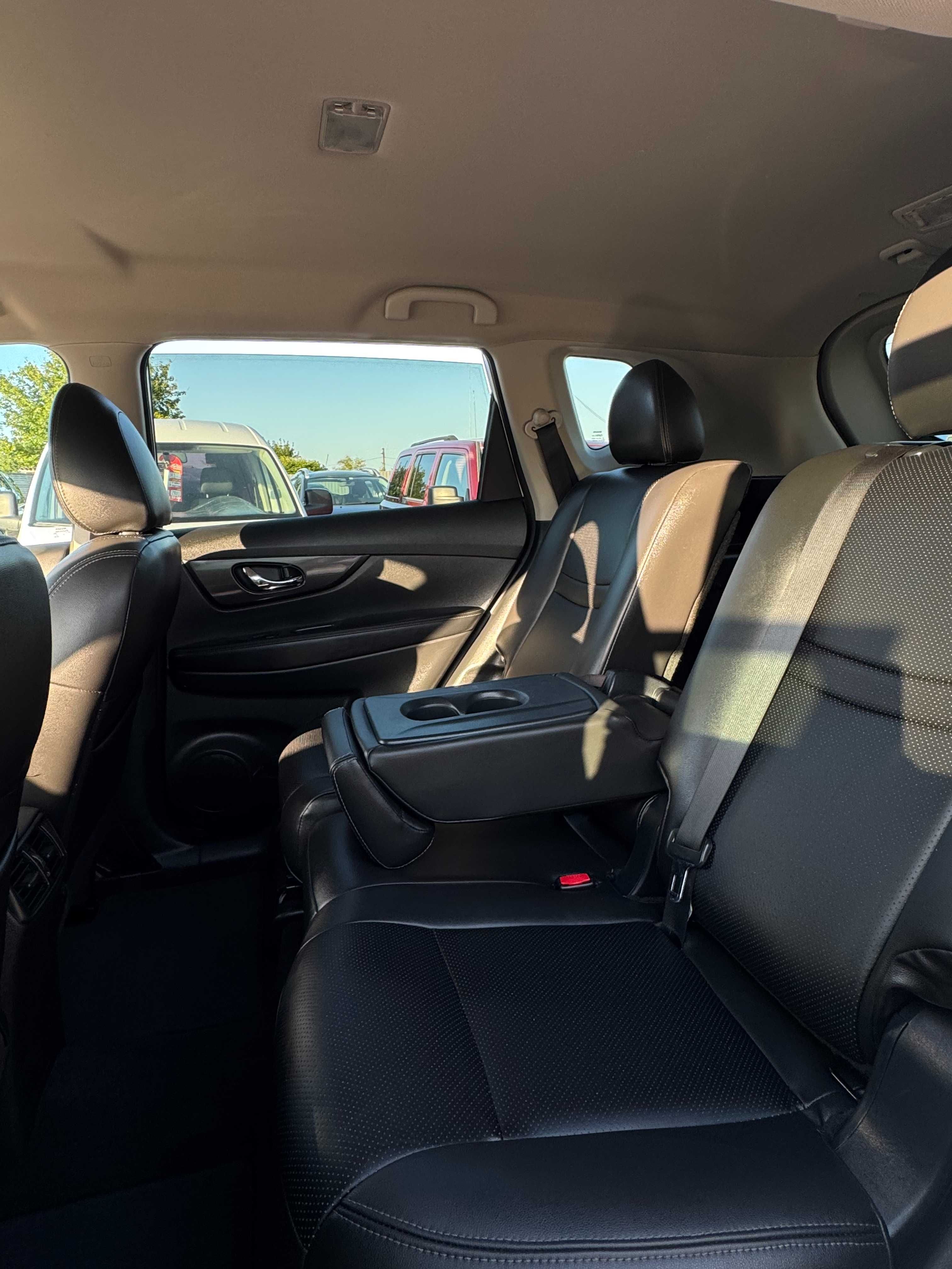 Nissan Rogue AWD 2020 2.5