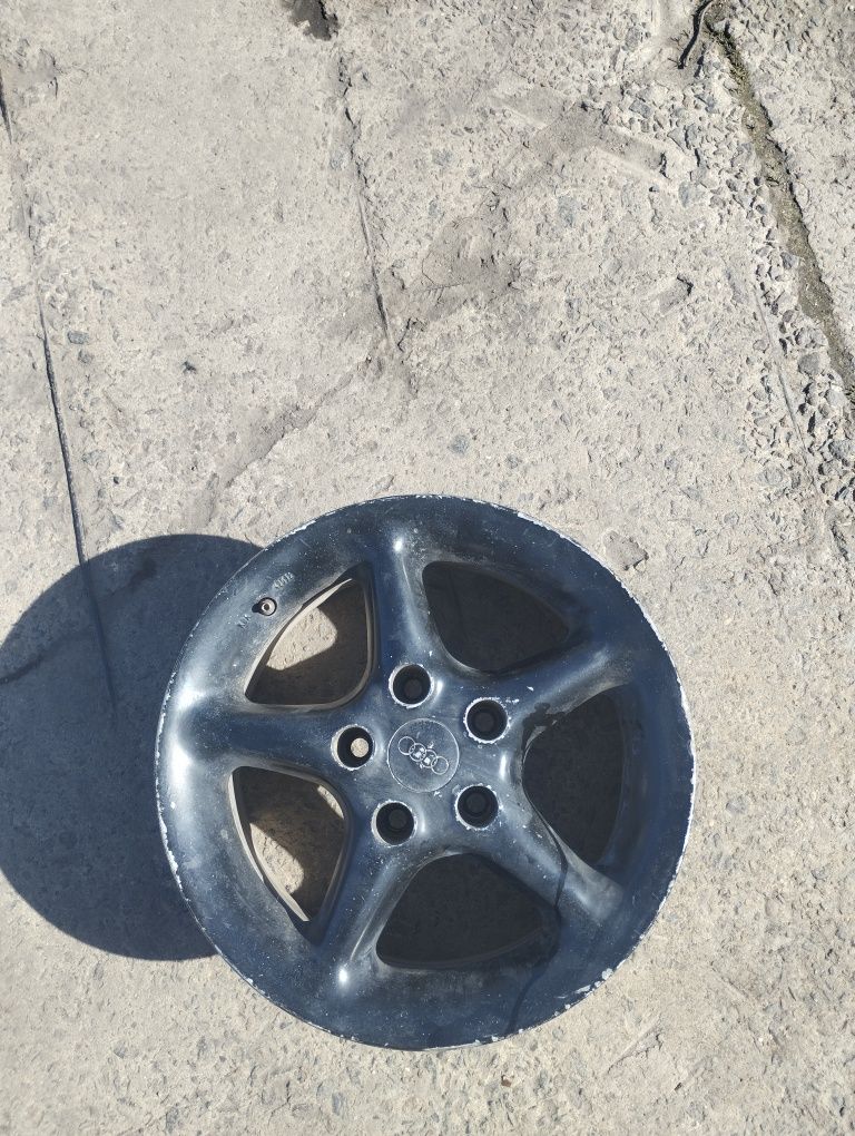 Легкоспланні диски r15 5 /112