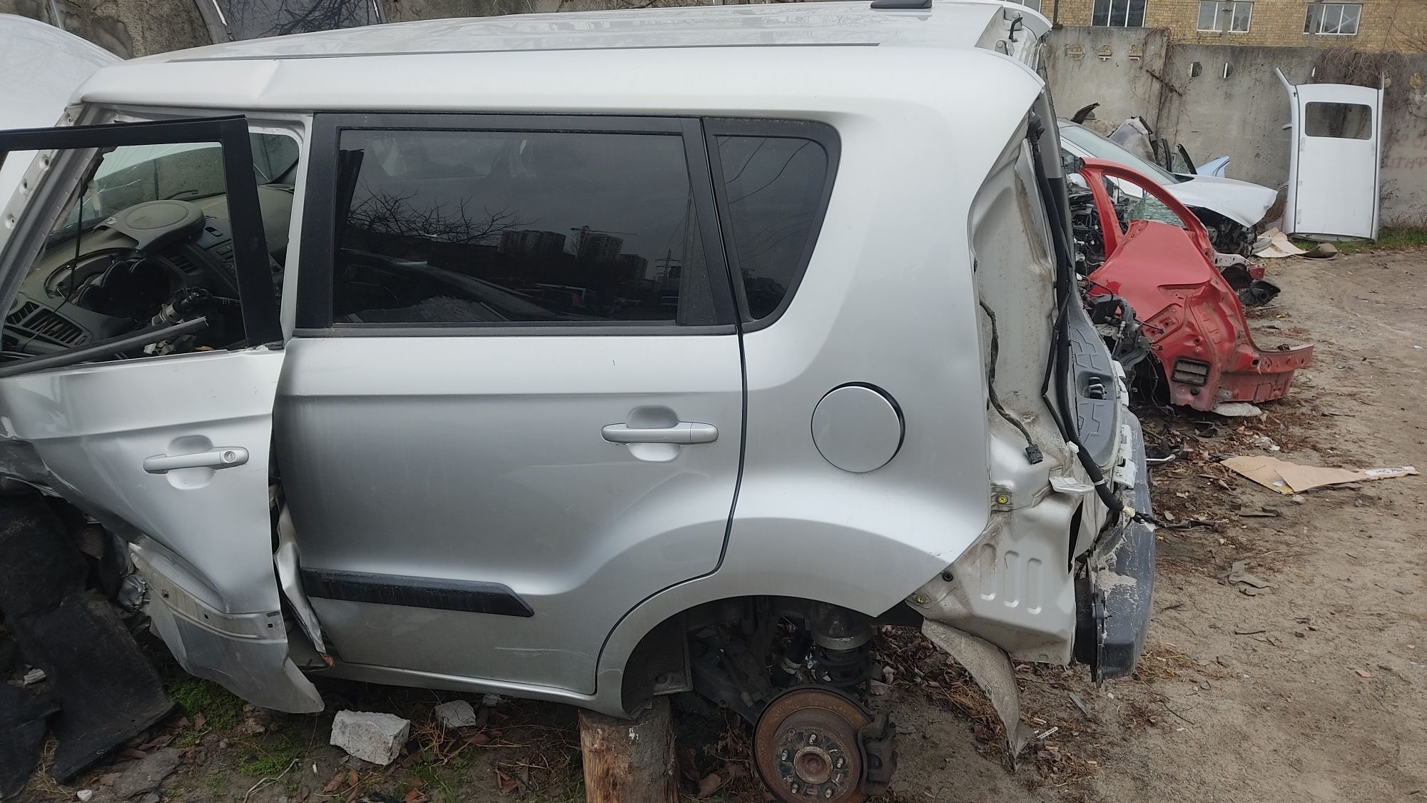 Разборка Kia Soul 1 08-13. 2.0 usa АКПП порог дверь четверть сиденье
