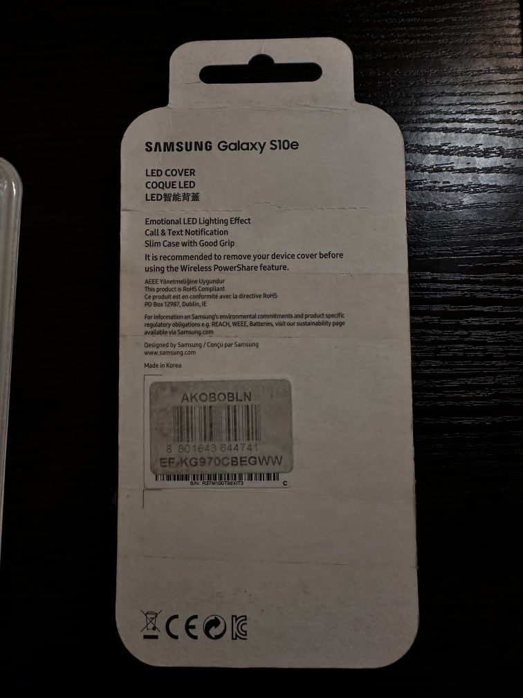 Светодиодный чехол накладка Samsung Led Back Cover Galaxy S10e EF-KG97
