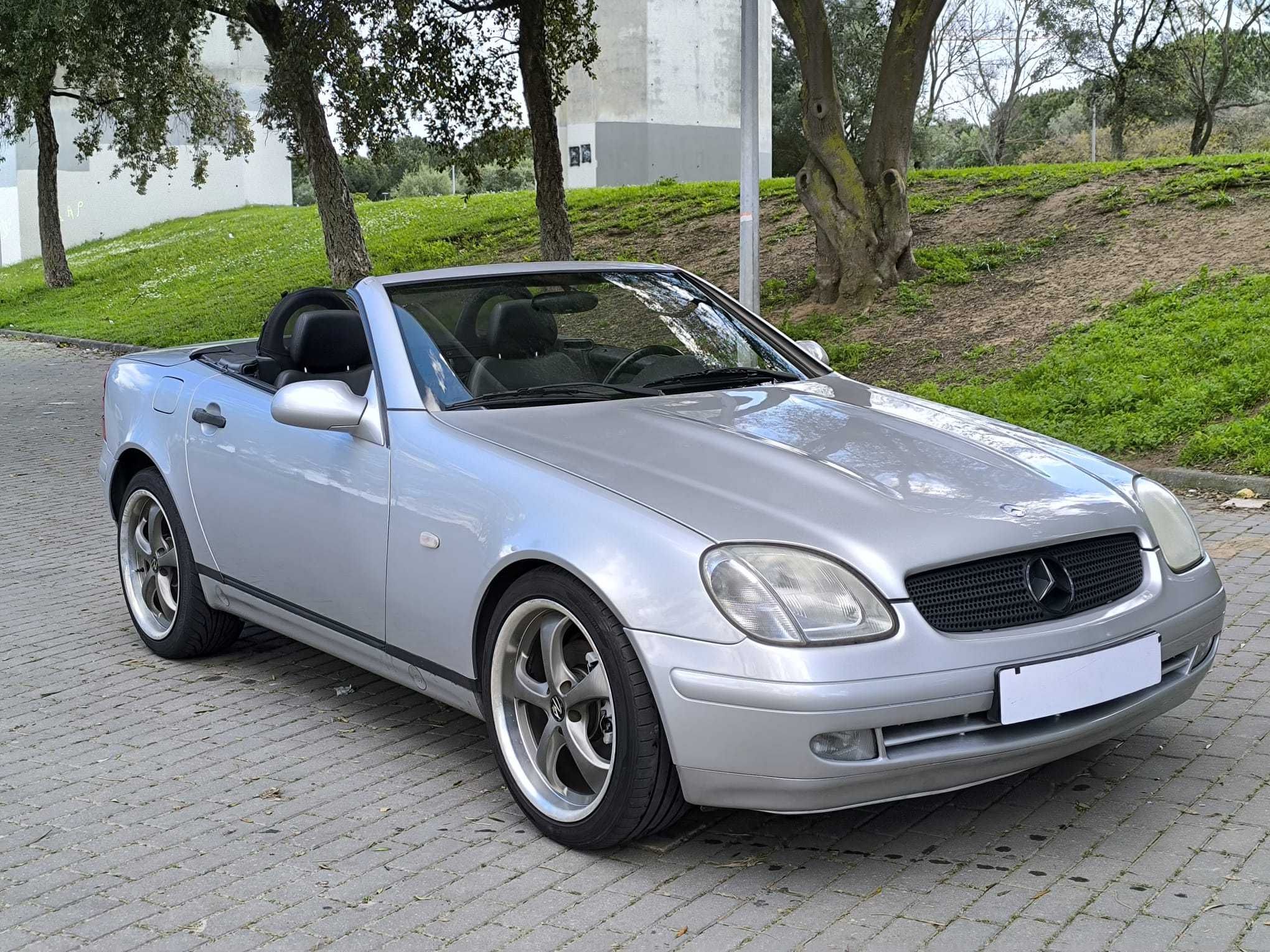 Mercedes-Benz SLK200