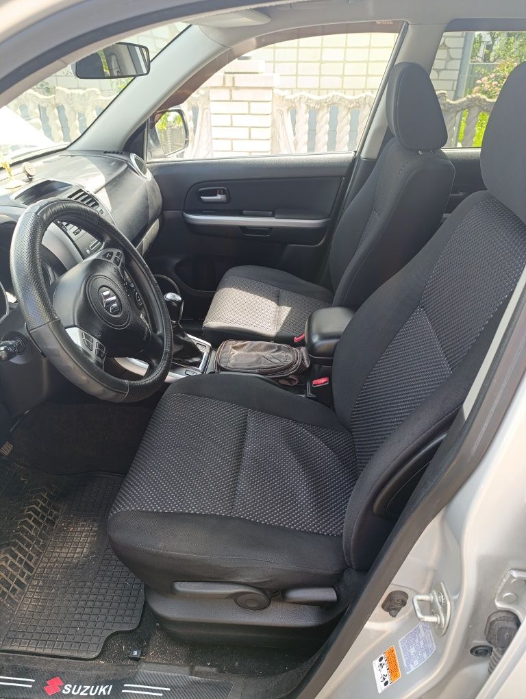Suzuki grand vitara