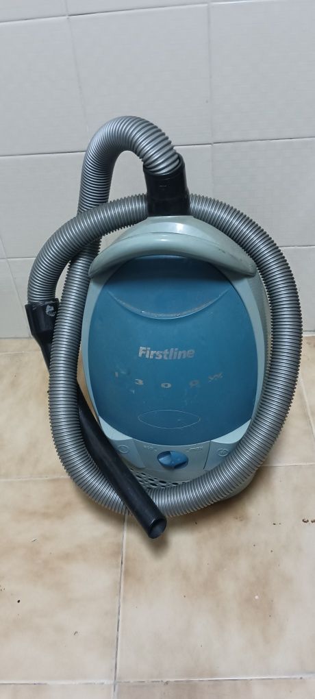 Vendo aspirador firstline