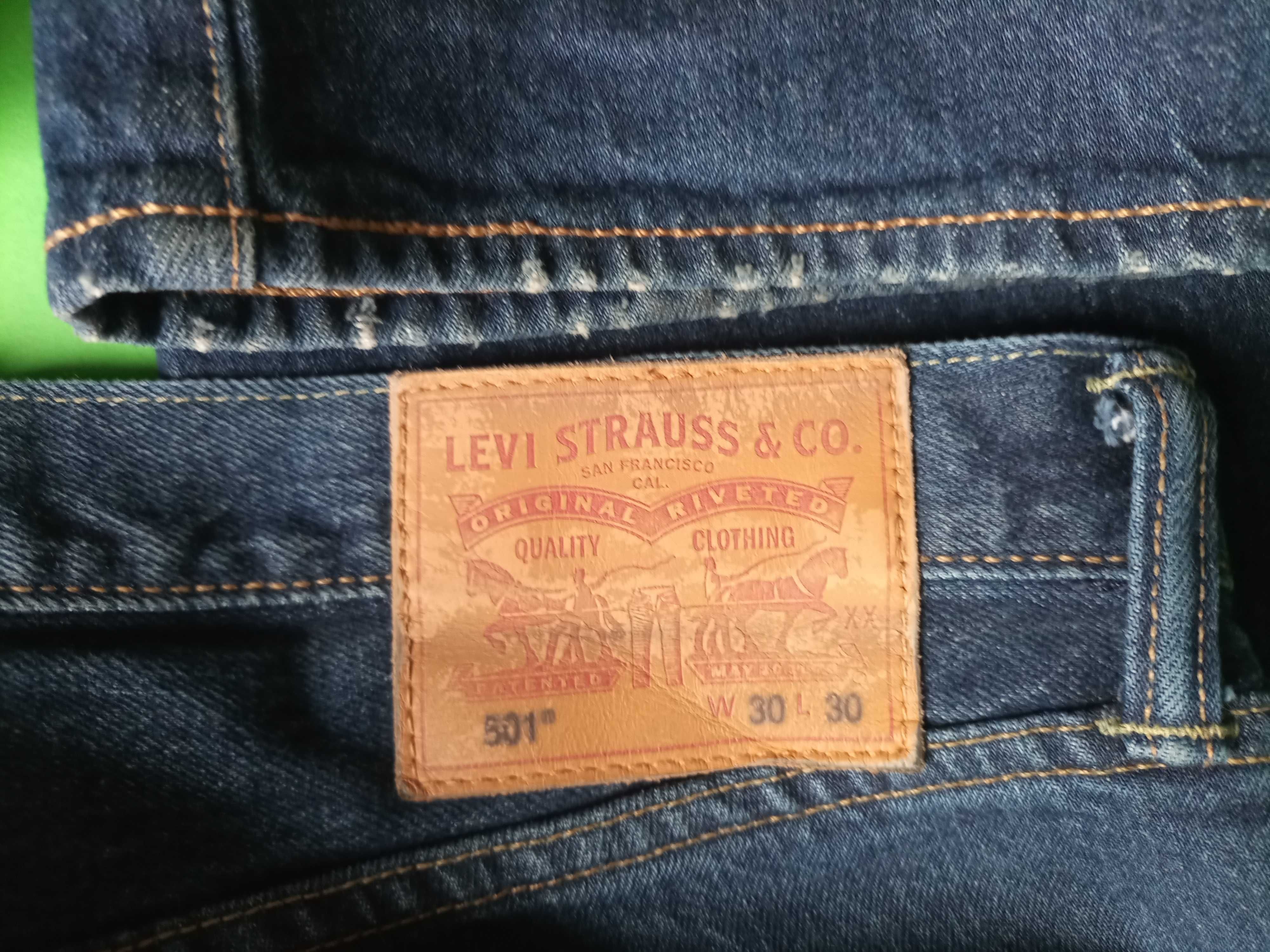 Levi Strauss 501 spodnie jeansowe W30 L30