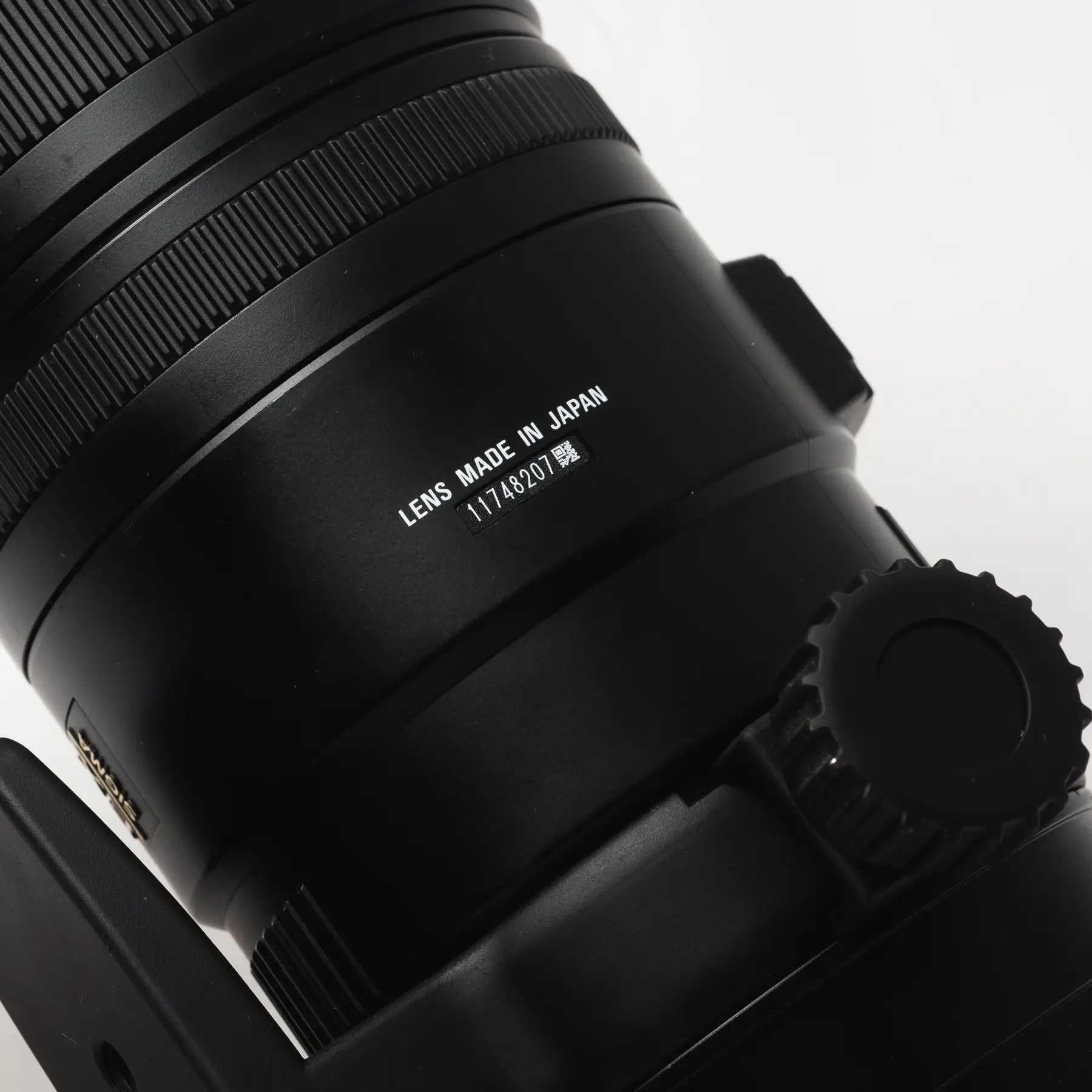 Об'єктив Sigma AF 70-200mm f/2.8 EX DG OS HSM