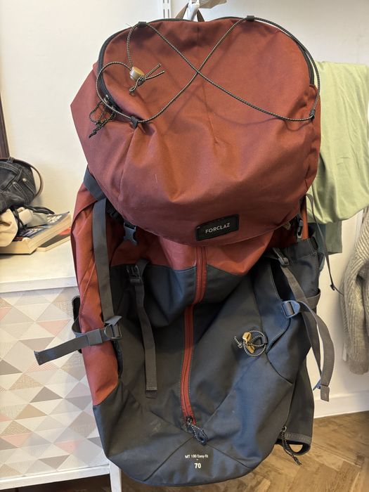 Plecak turystyczny Forclaz MT100 Easyfit 70L