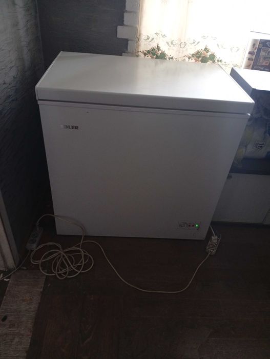 Продам морозильну камеру