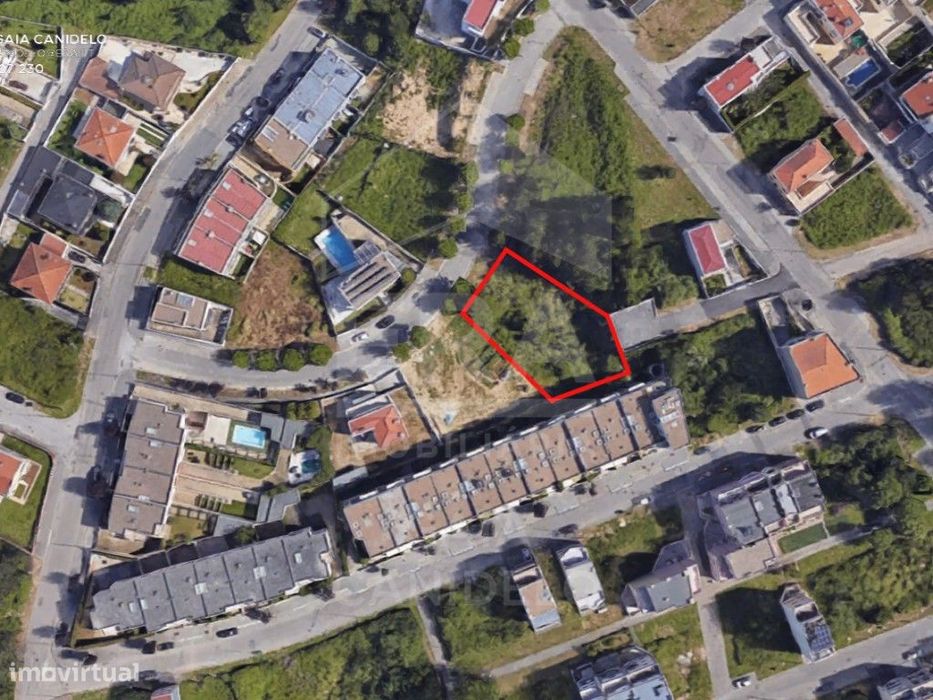 Lote de 881 m² | Pedroso