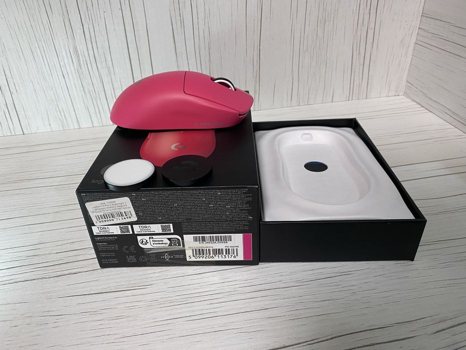 Logitech G Pro X Superlight 2 Magenta