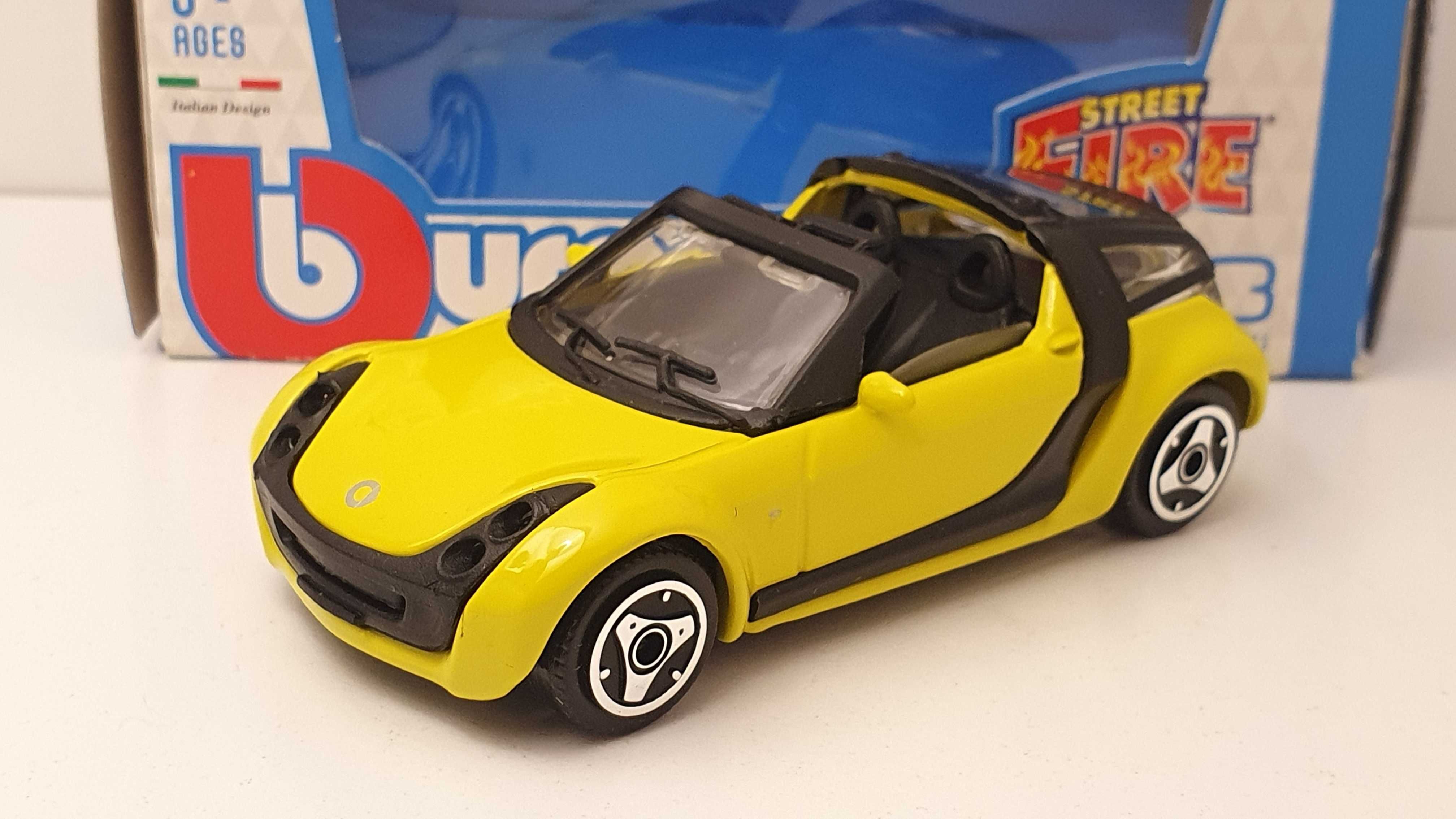 Smart Roadster Coupe Bburago Burago 1:43