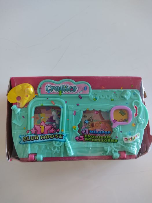 Moji pops Party series Club House