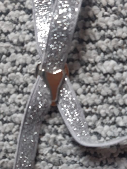 Szelki z gumy srebrno/szare. One size