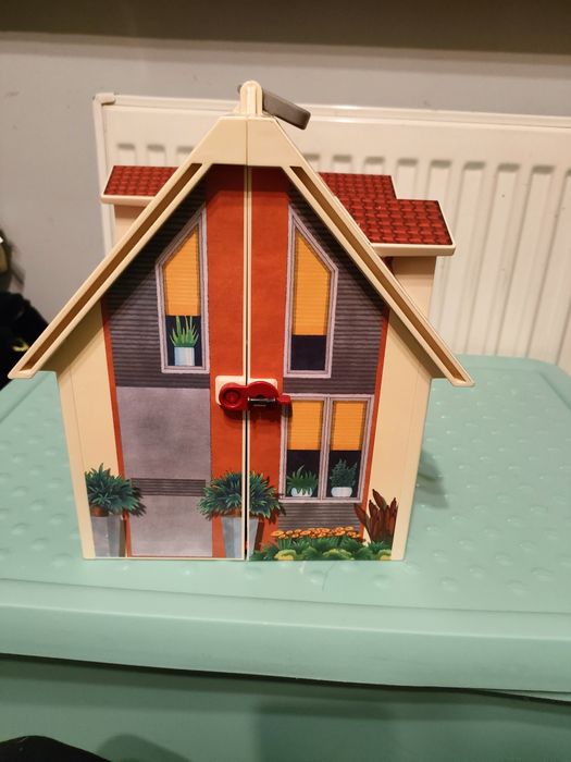 Domek playmobil przenośny