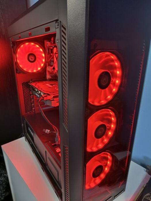 Komputer i5 10400f, RTX 2060, 16 GB RAM