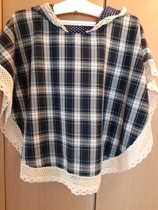 Capa/poncho para menina