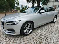 Volvo V90 2107r Momentum 235km AWD stan bdb serwis ASO