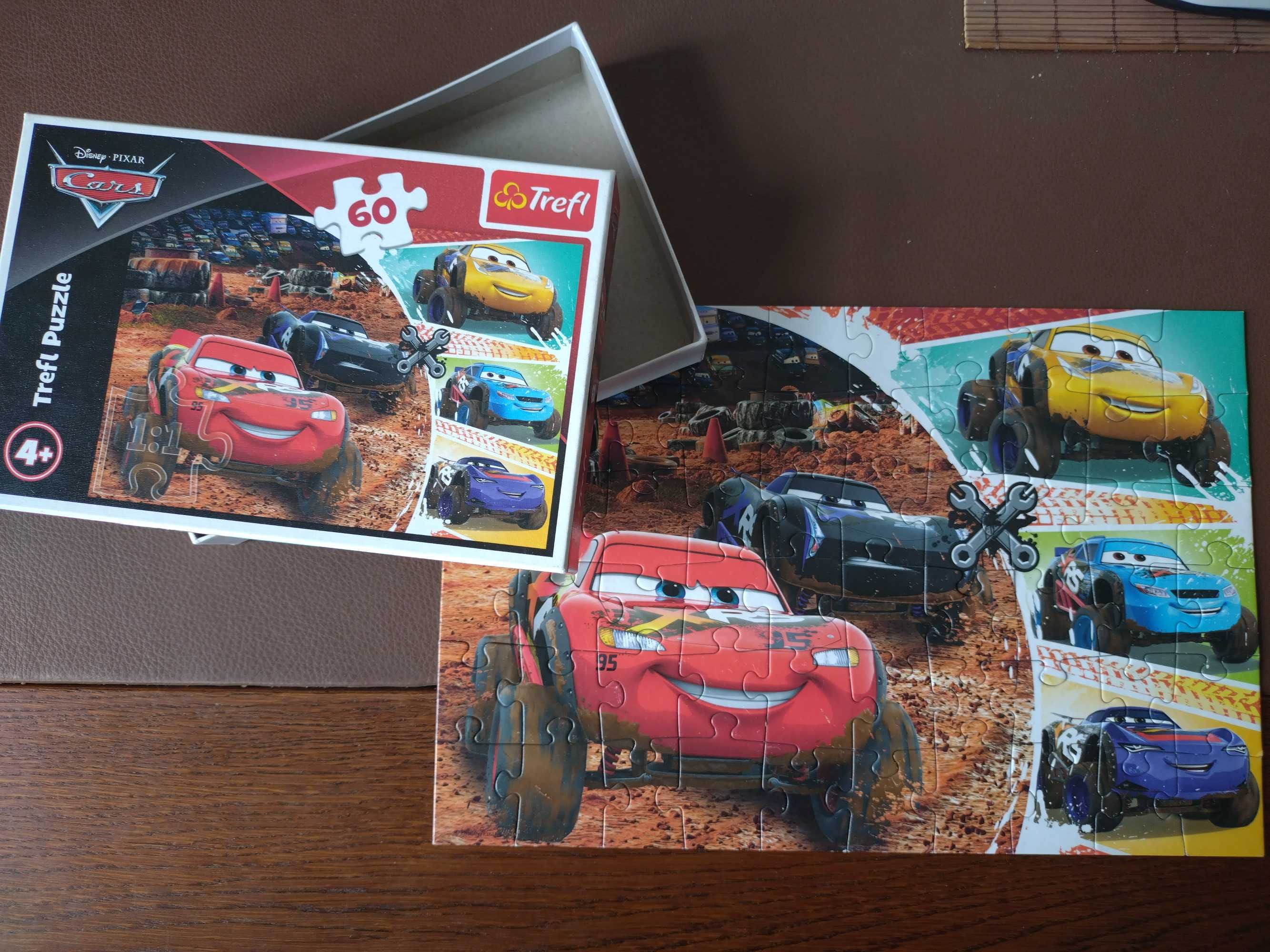 Puzzle 60 el. Auta, Trefl, stan BDB
