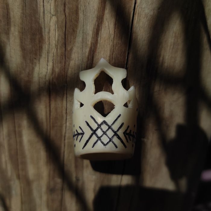 Руническое кольцо из кости ручная робота