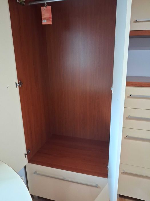 Sprzedam meble komplet