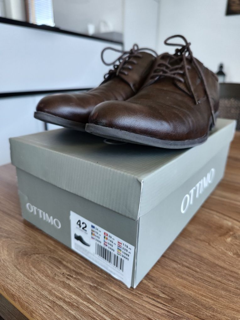 Buty męskie 42 Ottimo CCC