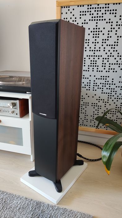 Kolumny Dynaudio Emit 30