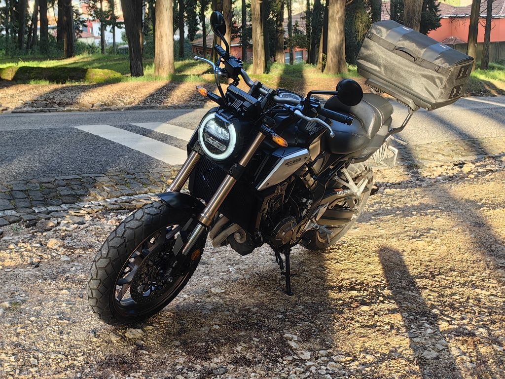 RESERVADA. Honda CB650r 2021 (novo modelo - actualização), versão ful