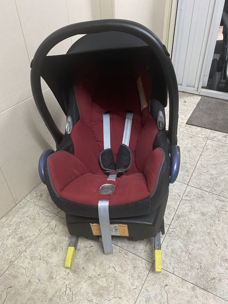 Ovinho/Cadeira de carro com isofix MAXICOSE