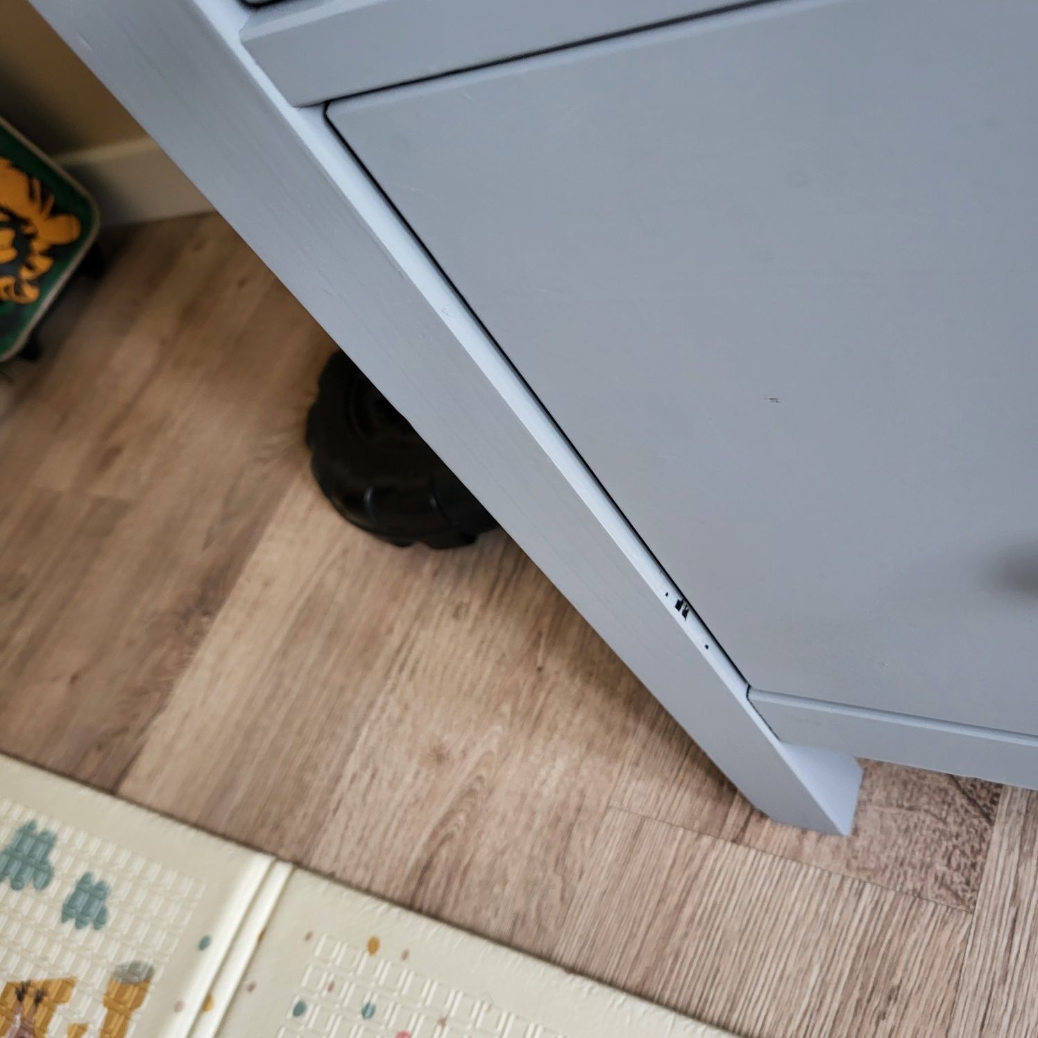 Komoda Hemnes Ikea szarą 8 szuflad