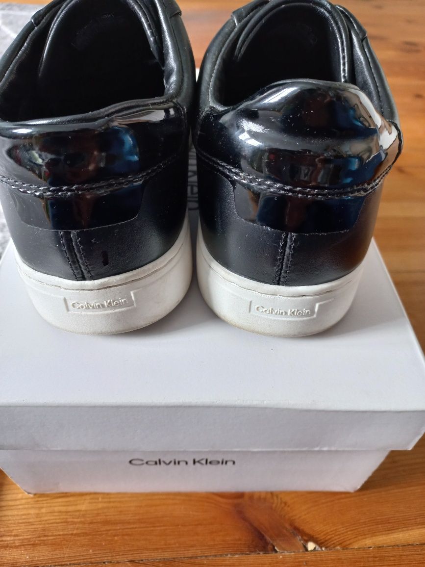 Buty sneakersy rozm 37 calvin klein skórzane