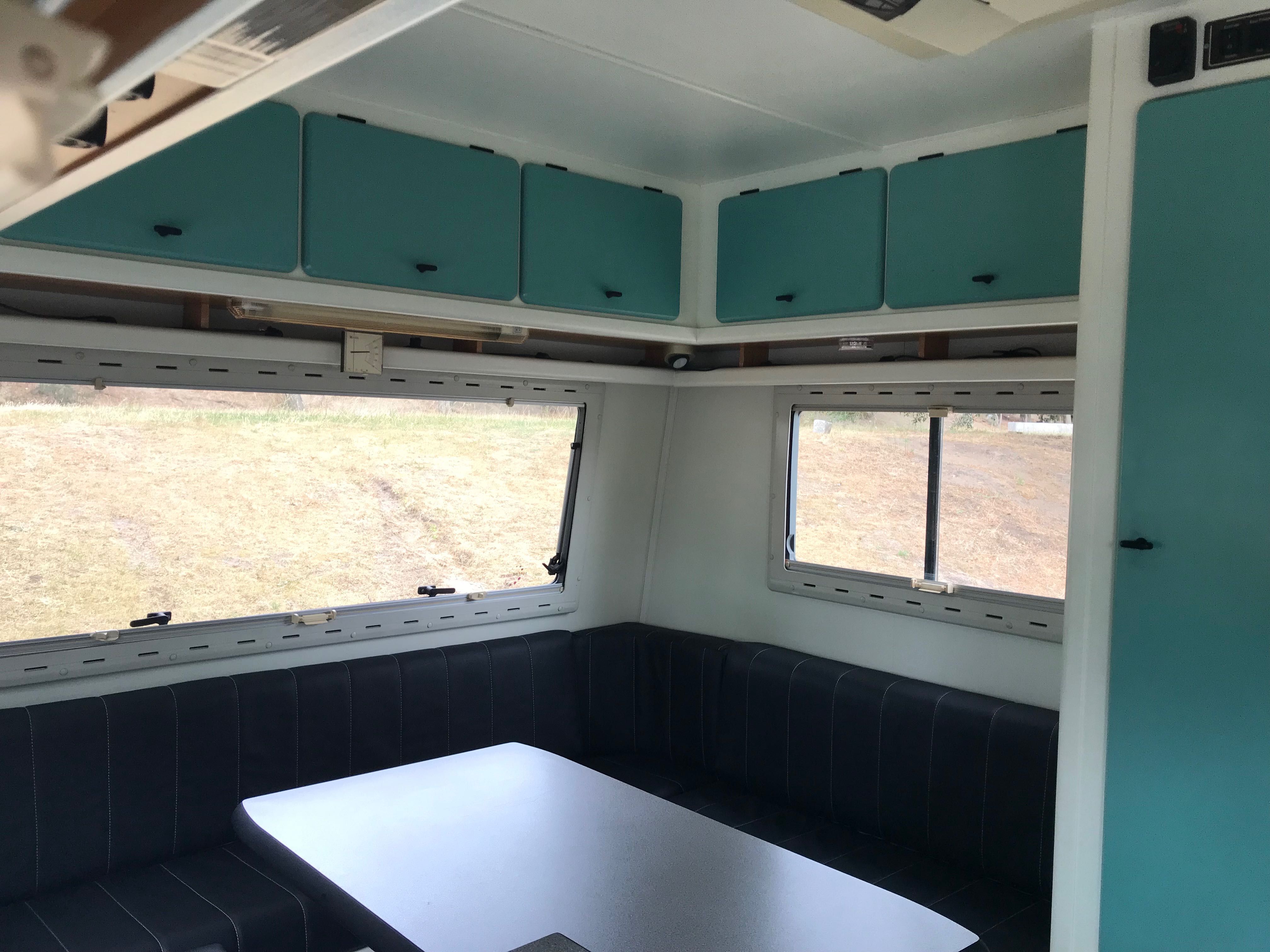 Autocaravana Hymer integral 6 lugares Ar Condicioando bom estado