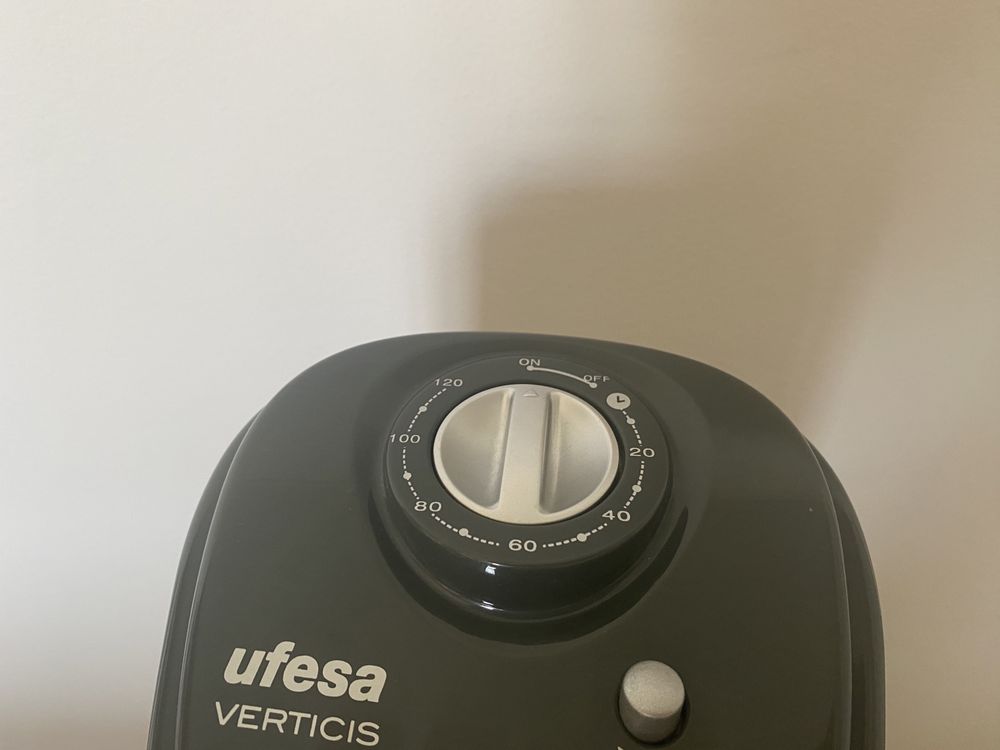Torre de ventilação / ventoinha ufesa (45w)