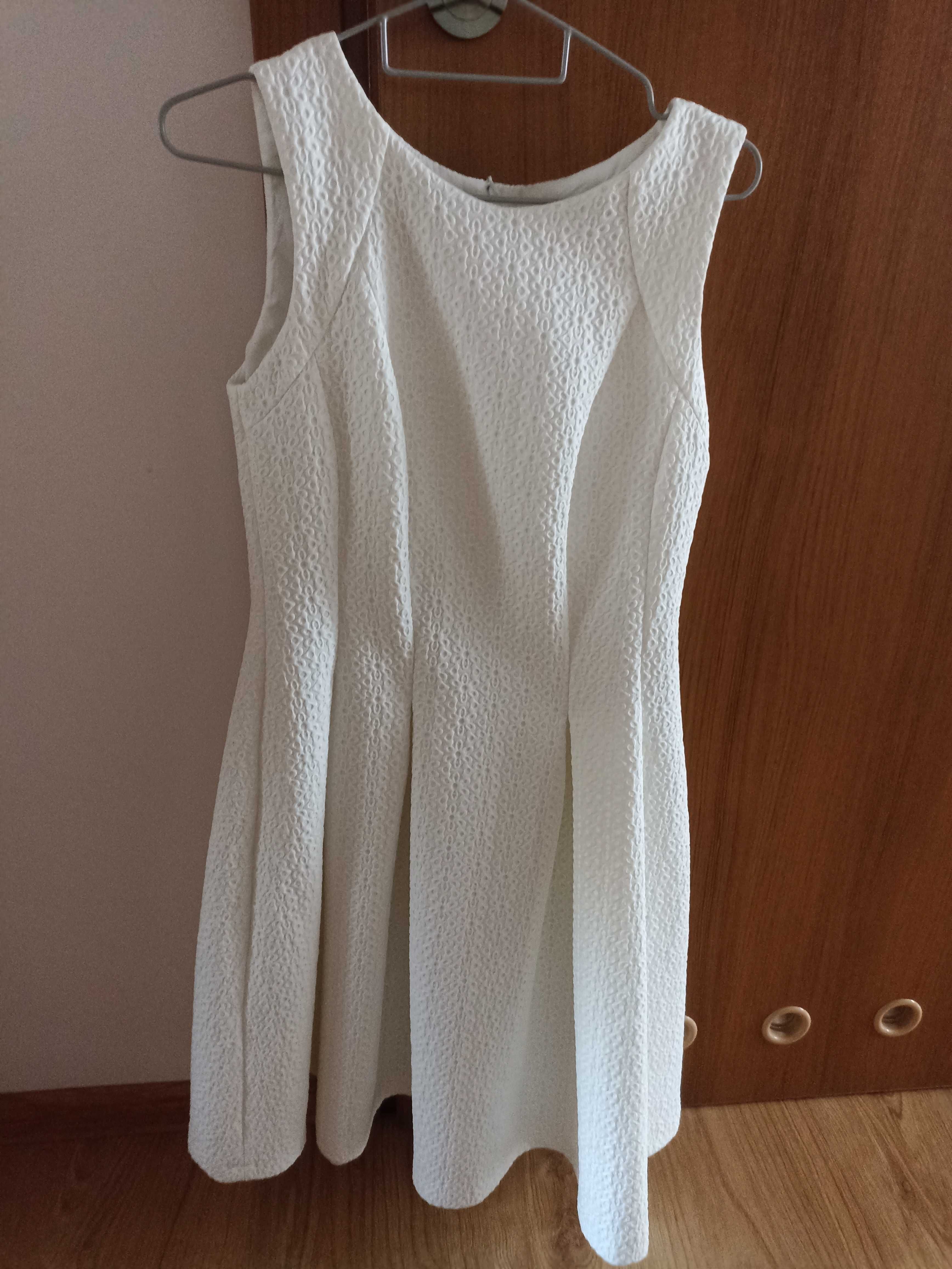 sukienka na komunię, elegancka, letnia
