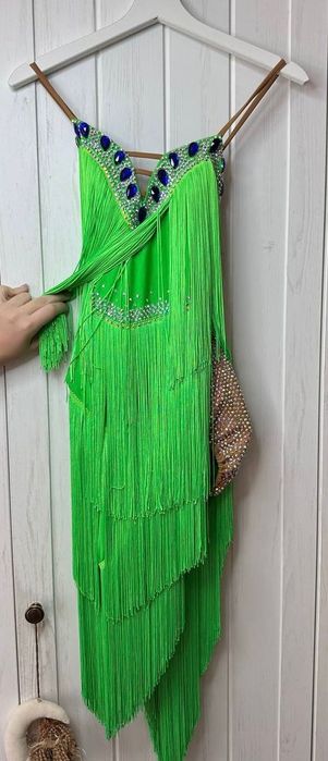 Сукня для латини