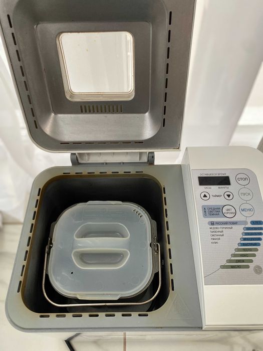 Продам хлібопічку LG