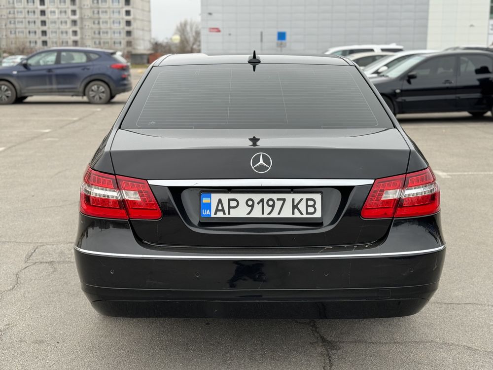 Mercedes E212 2.2 Дизель /Автомат (Обмін-Розстрочка с п внеском 2800$)