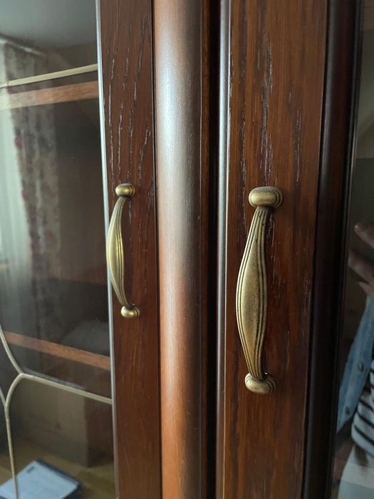 Sprzedam komoda/kredens drewno